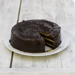 CHOCOLATE CARAMEL CAKE
